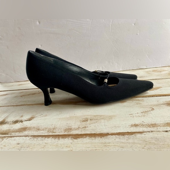 STUART WEITZMAN vintage 90s black pointed kitten heels crystal embellished EUC - Picture 1 of 13